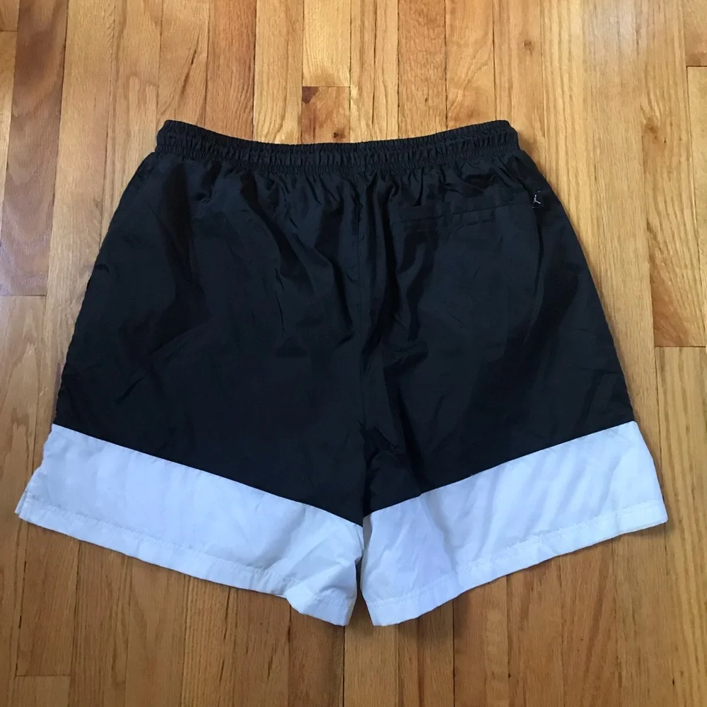 Jordan Black White Woven Shorts XXL